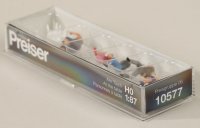 Preiser 10577 Am Tisch (mit Tisch und losen Stühlen)...