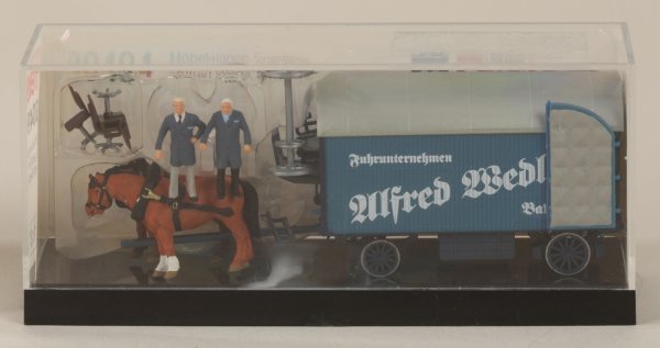 Preiser 30494 Möbelwagen Spedition "A. Wedlich". 2 stehende Pferde. Figuren und Zubehör  1/87
