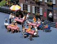 Faller 180442 4 Tische und 24 Stühle