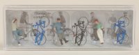 Preiser 10515 Stehende Radfahrer am Bahnübergang  1/87