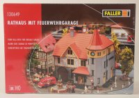 Faller 130649 Rathaus mit Feuerwehrgarage