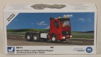 Viessmann 8011 H0 MB ACTROS 3-achs Sattelschlepper mit Rundumleuchten, Basis, Funktionsmodell