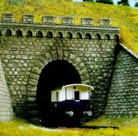 Busch Tunnelportale
