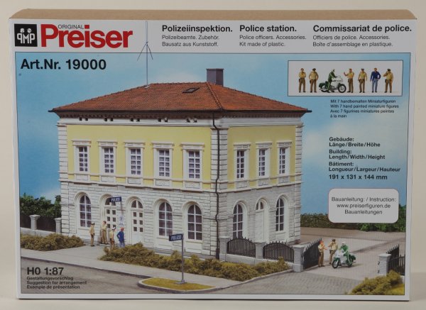 Preiser 19000 Polizeiwache. Polizeibeamte. Zubehör  1/87