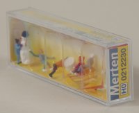 Merten 212230 Kinder mit Schneemann und Schlitten  1/87