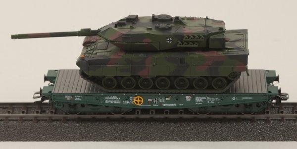Märklin 48871 Schwerlast-Flachwagen Rlmmps DB AG, Ep. VI, Kampfpanzer Leopard 2A6
