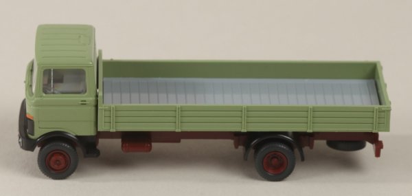 Wiking 043120 Pritschen-Lkw (MB LP 809) -