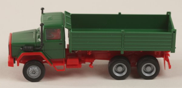 Herpa 320276 Iveco Hauber Kipp-LKW, grün