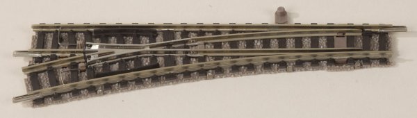 Hand-Weiche links 111 mm R4 = 430 mm polarisiert