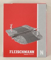 Fleischmann 9499 Bahnübergang unbeschrankt